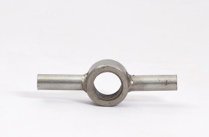peça acabada (fresagem de roscas)